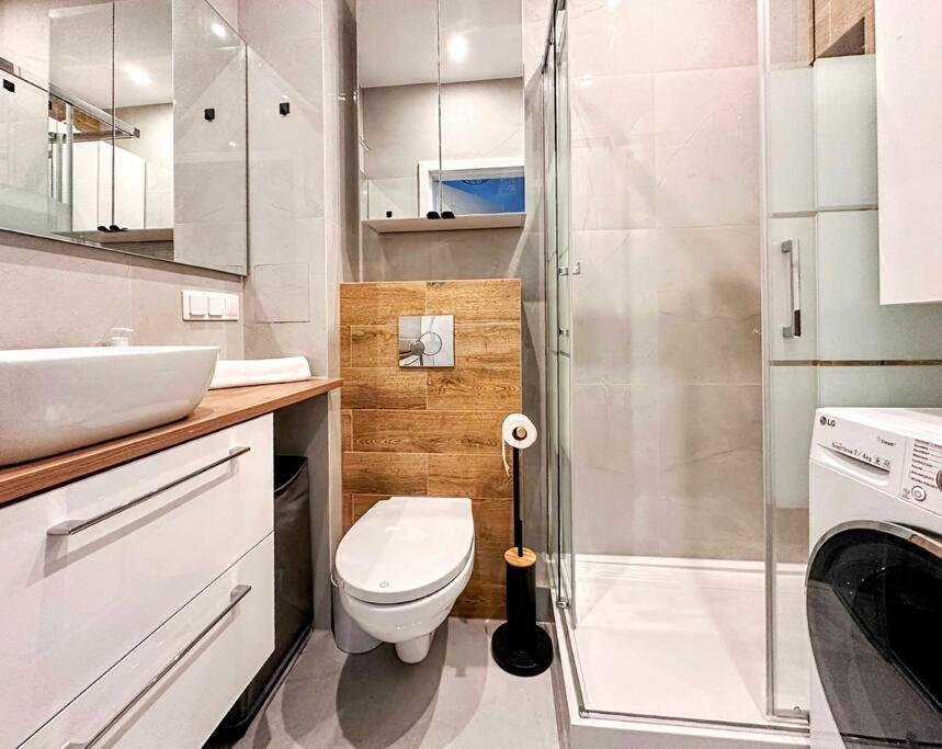 Apartmán Warsaw Concierge Wiatraczna Exteriér fotografie